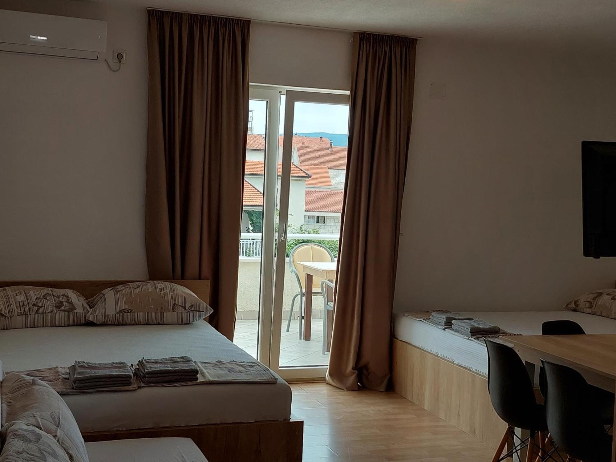 Royal Apartments Neum Bagian luar foto