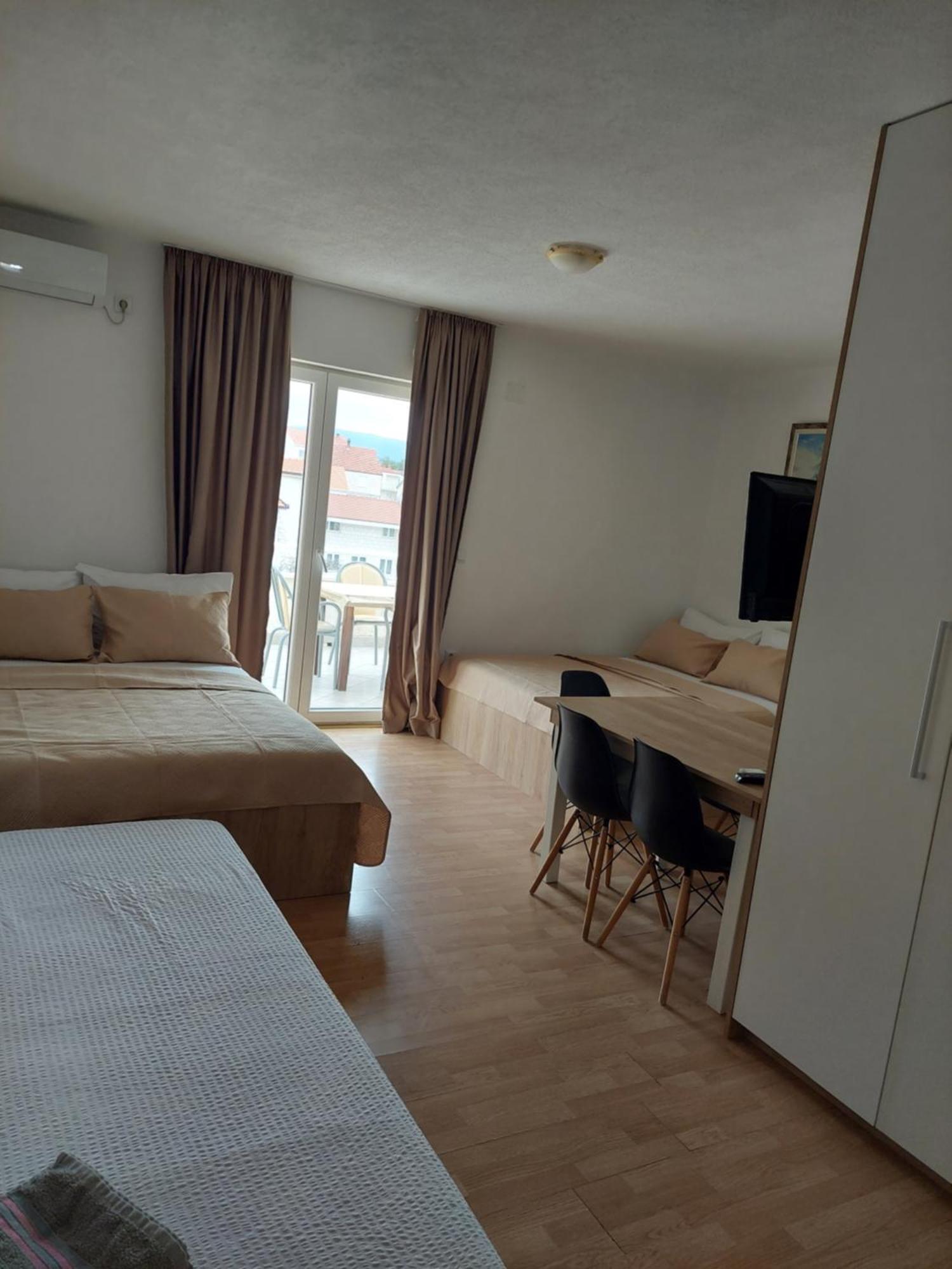 Royal Apartments Neum Bagian luar foto