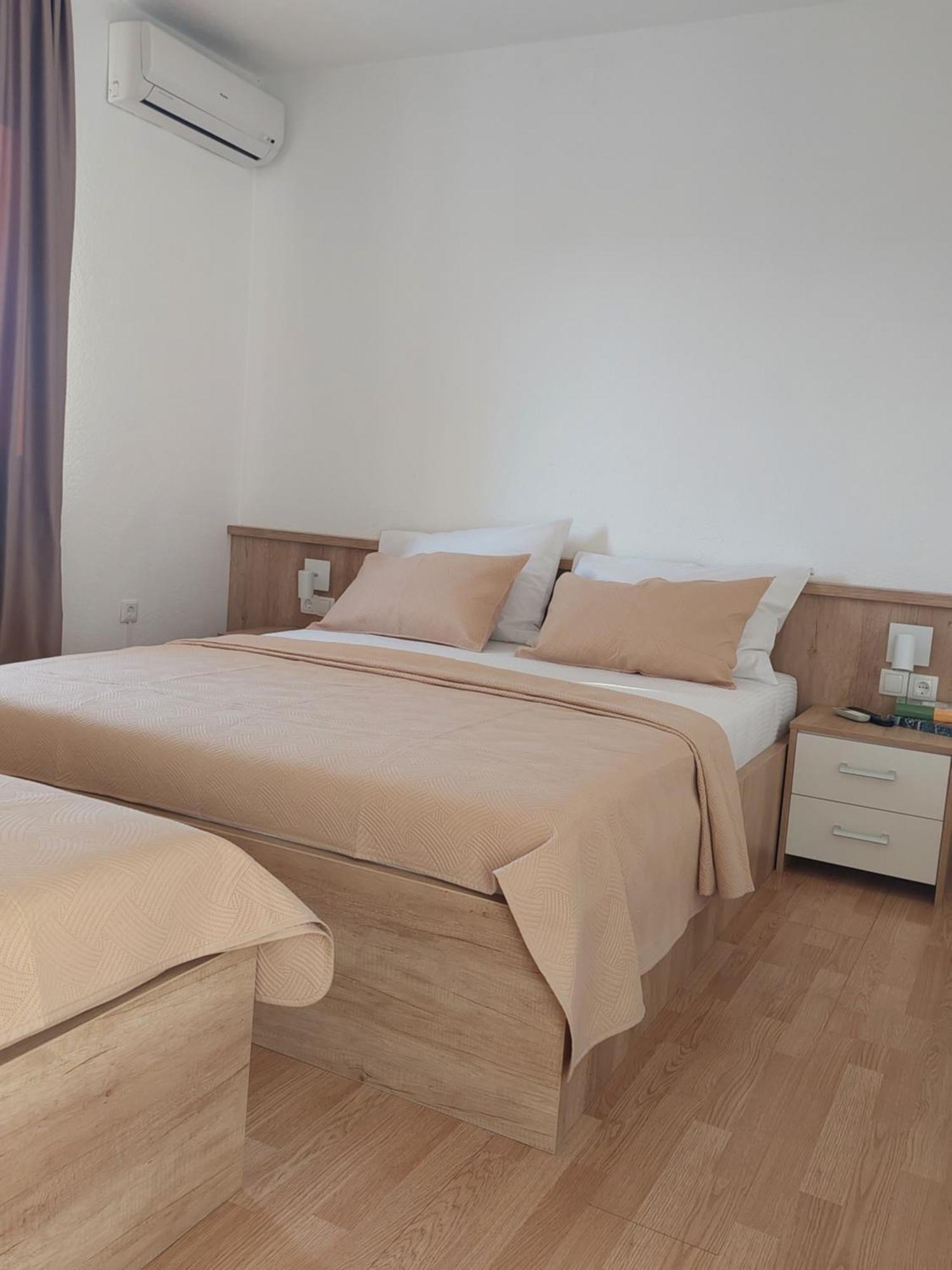 Royal Apartments Neum Bagian luar foto