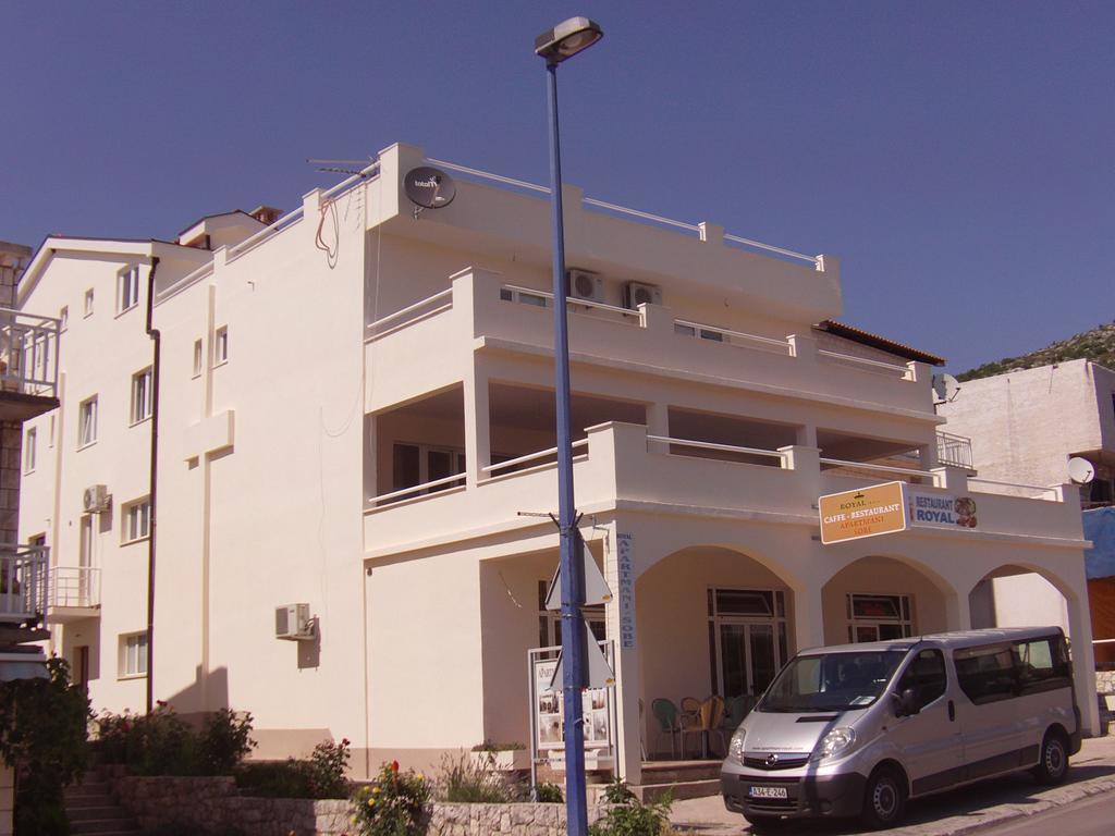 Royal Apartments Neum Bagian luar foto