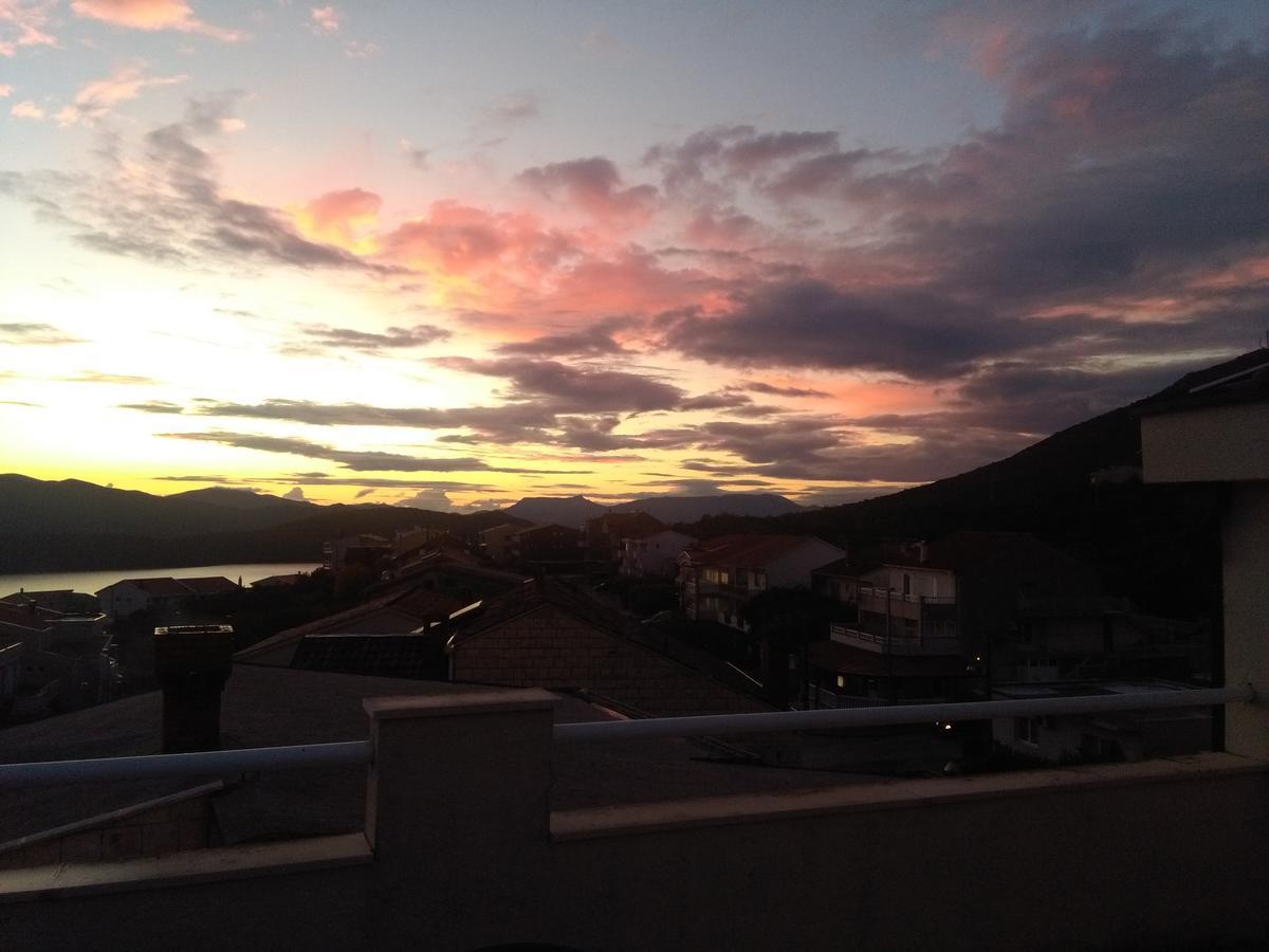 Royal Apartments Neum Bagian luar foto